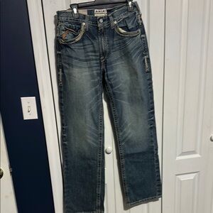 Ariat m5 33x32 new with tags